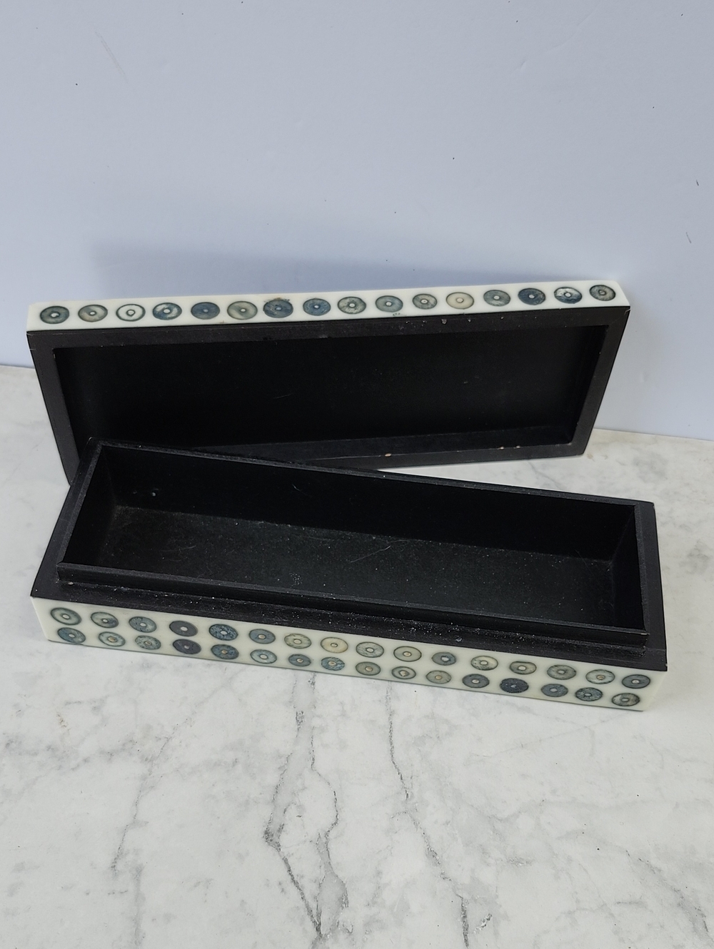 TOZAI HOME DECORATIVE BOX - Picture 3 of 10